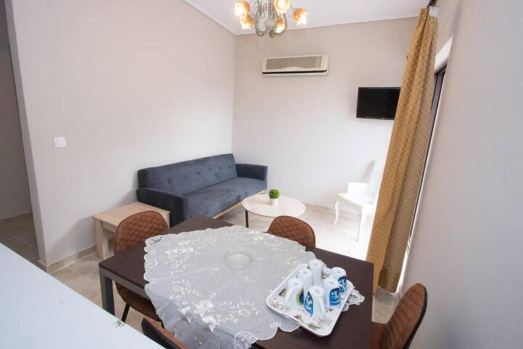 Vasileiou Apartments 卡梅纳维洛拉 外观 照片